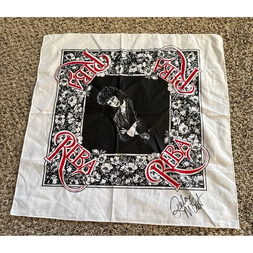 Reba McEntire‎ Autographed Scarf